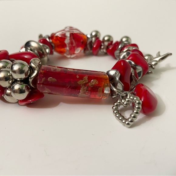Red Beaded Stretch Bracelet Silver Tone Charms - Picture 2 of 14